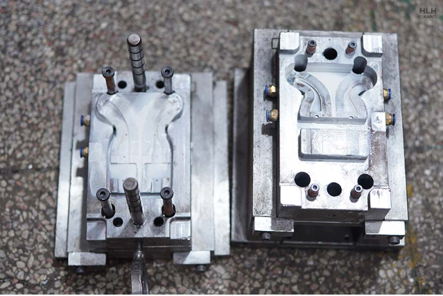 Big Mould Making